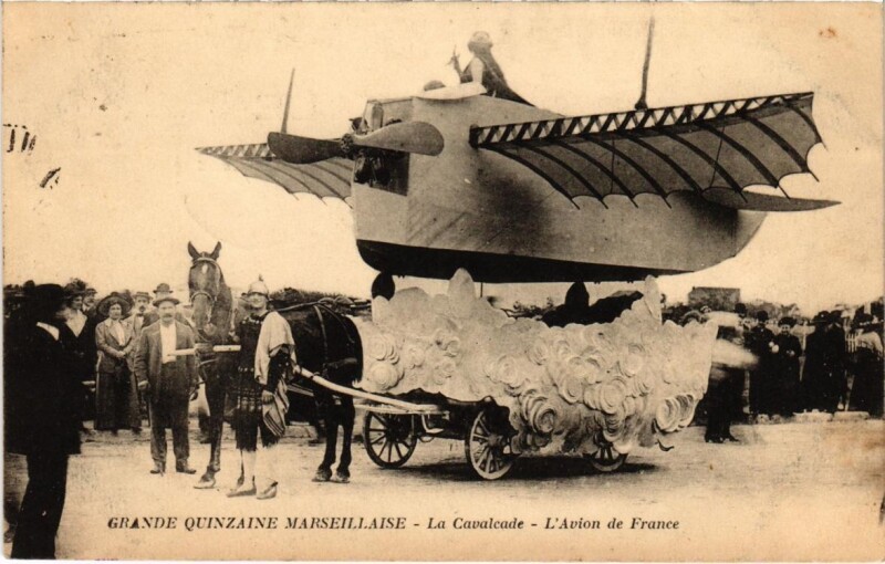 Carte postale ancienne Marseille - La Cavalcade L'Avion de France à Marseille