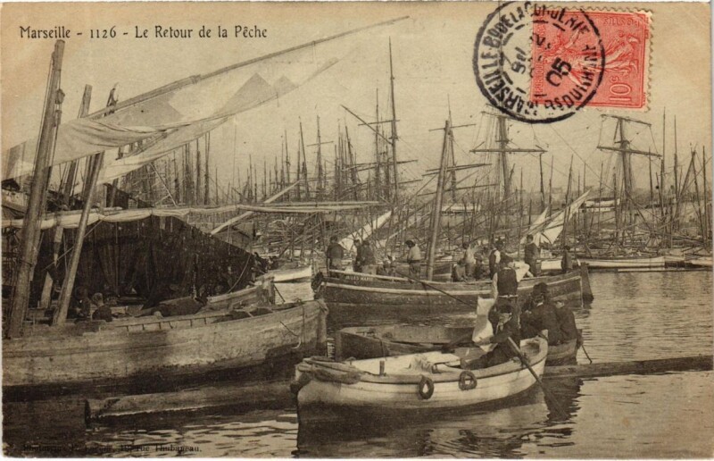 Carte postale ancienne Marseille - Le Retour de la Peche à Marseille