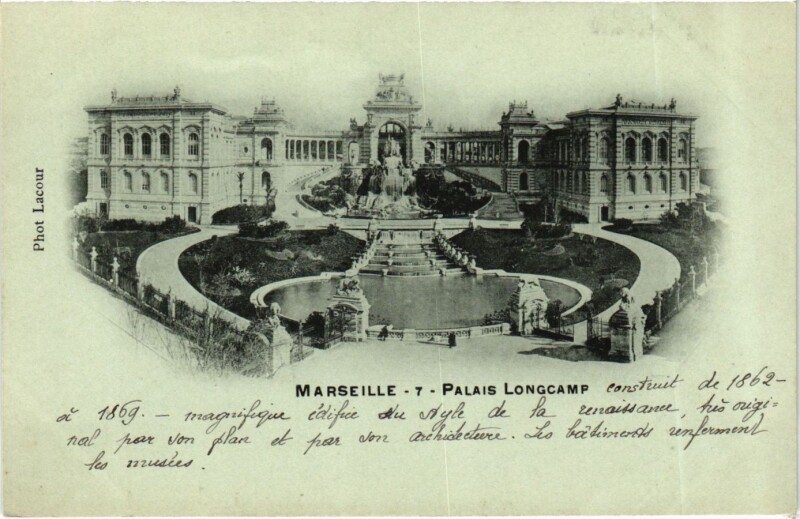 Carte postale ancienne Bouches-du-Rhone Marseille Palais Longcamp à Marseille
