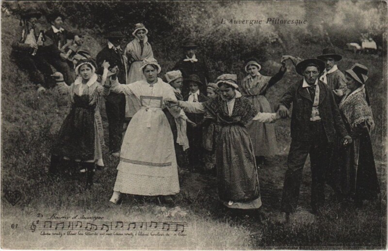 Carte postale ancienne Bourree d'Auvergne - Folklore