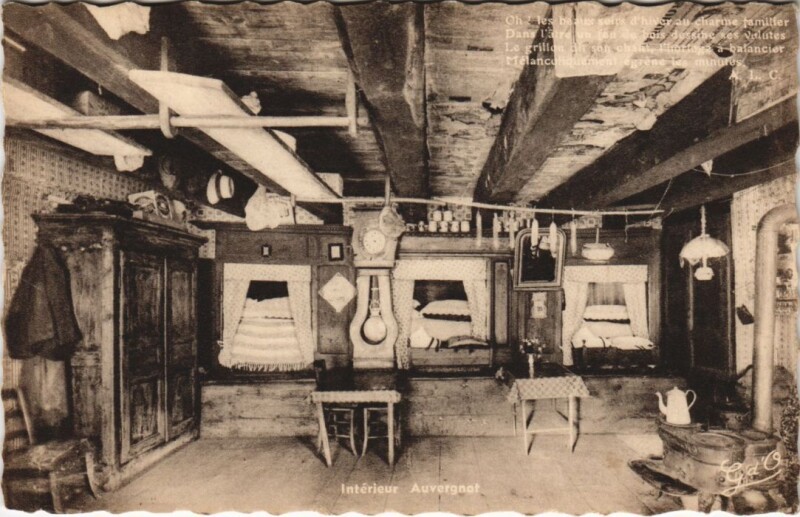 Carte postale ancienne Interieur Auvergnat