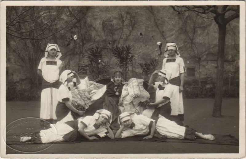 Carte postale ancienne Girl Actors