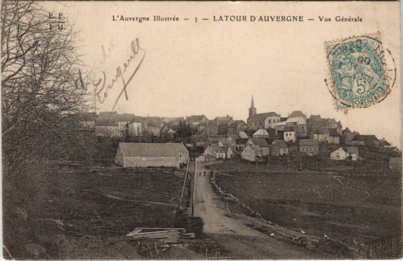 Carte postale ancienne La Tour-d'Auvergne Vue Generale à La Tour-d'Auvergne