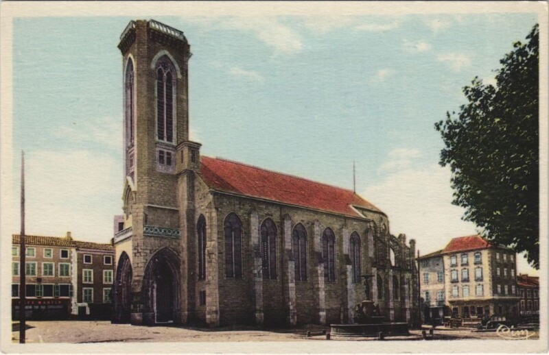 Carte postale ancienne Arlanc Eglise Notre-Dame à Arlanc