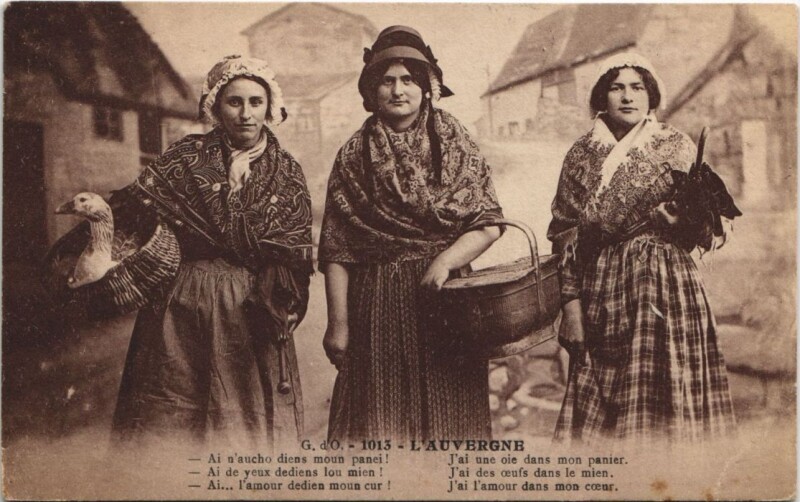 Carte postale ancienne L'Auvergne - Femmes - Types