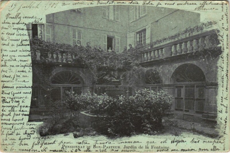Carte postale ancienne Clermont-Ferrand Pensionnat du Bon-Pasteur Jardin de la Fontaine à Clermont-Ferrand