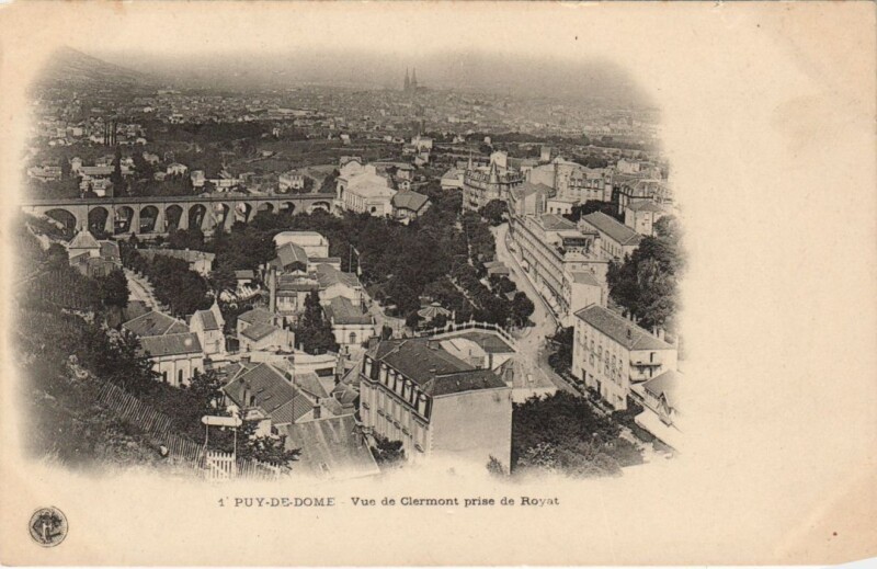 Carte postale ancienne Clermont-Ferrand Vue de Clermont prise du Royat à Clermont-Ferrand