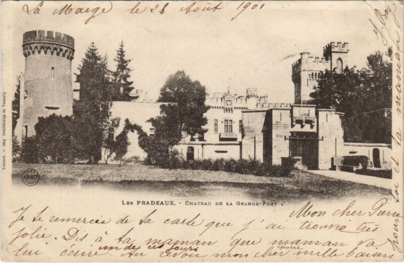 Carte postale ancienne Les Pradeux Chateau de la Grande-Fort