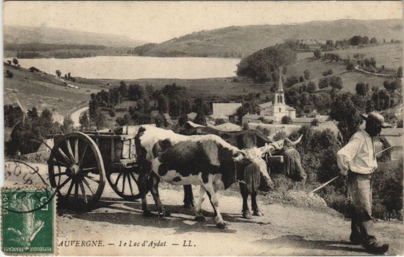 Carte postale ancienne Le Lac d'Aydat à Aydat
