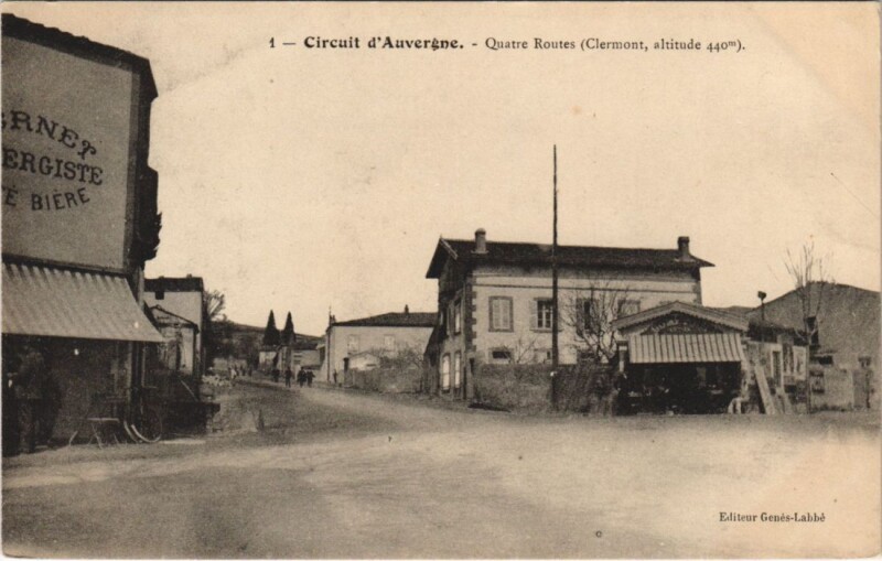 Carte postale ancienne Clermont-Ferrand Quatre Routes - Circuit d'Auvergne à Clermont-Ferrand
