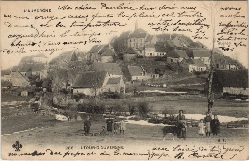 Carte postale ancienne La Tour-d'Auvergne Vue Generale à La Tour-d'Auvergne
