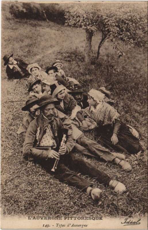 Carte postale ancienne Types d'Auvergne