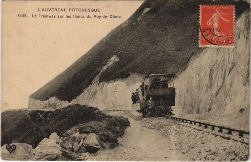 Carte postale ancienne Le Tramway sur les Flancs du Puy de Dome