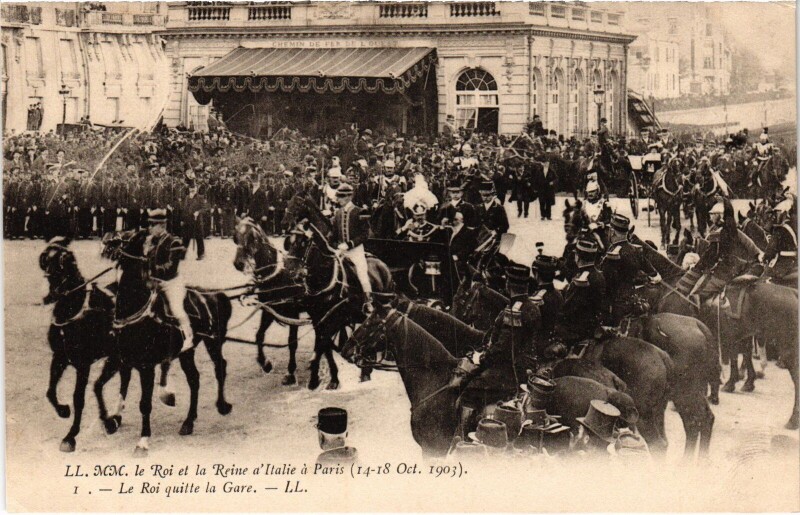 Carte postale ancienne 1903 Roi et reine d'Italie a Paris quitte la gare Royalty