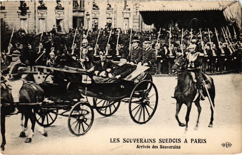 Carte postale ancienne Paris Arrivee des Souverains Swedish Royalty