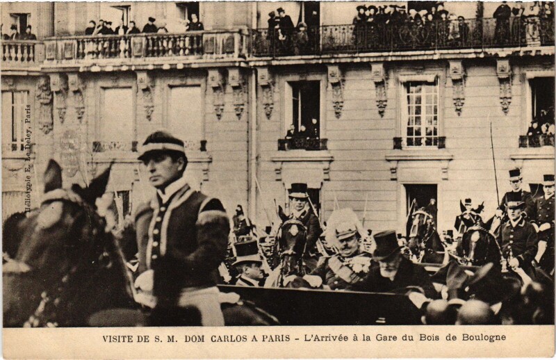 Carte postale ancienne Visite de Sa Majesté Dom Carlos à Paris - L'Arrivée à la Gare du Bois de Boulogne à Paris 16e