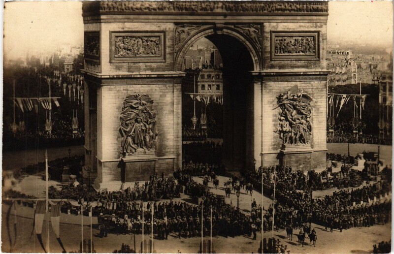 Carte postale ancienne Défilé de la Victoire - 14 juillet 1919 à Paris 17e