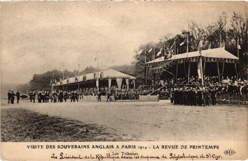 Carte postale ancienne 1914 Paris Revue de Printemps British Royalty