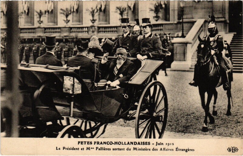 Carte postale ancienne 1914 Paris Le President Dutch Royalty