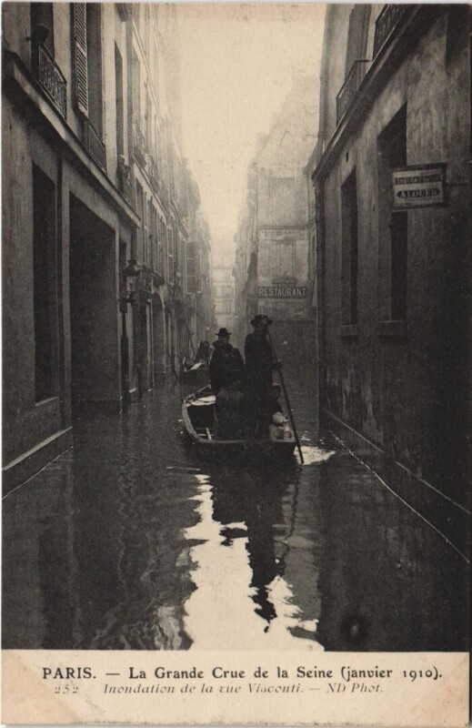 Carte postale ancienne Inondations 1910 Paris Rue Visconti