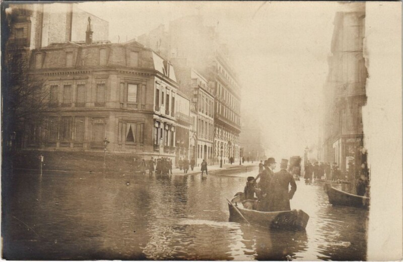 Carte postale ancienne Inondations 1910 Paris carte photo