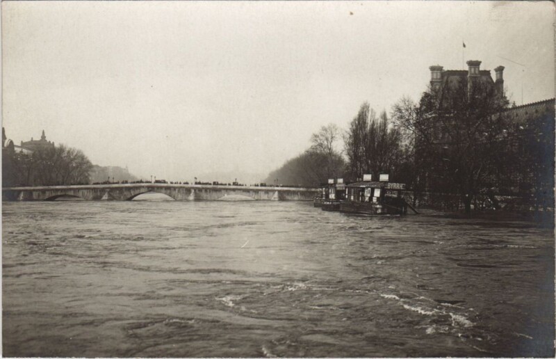 Carte postale ancienne Inondations 1910 Paris carte photo