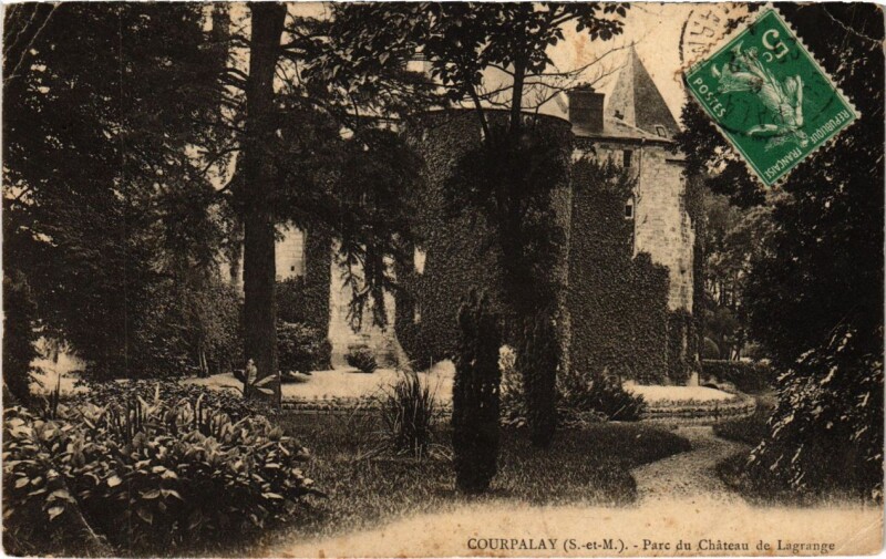 Carte postale ancienne Courpalay - Parc du Chateau de Lagrange à Courpalay