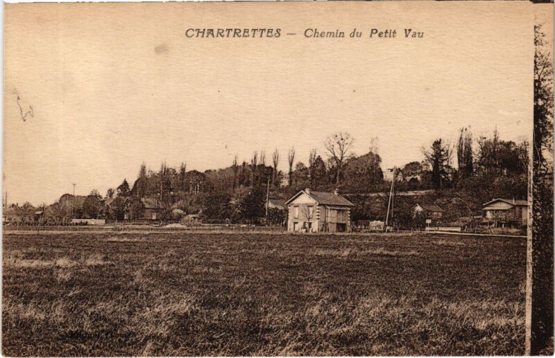 Carte postale ancienne Chartrettes - Chemin du Petit Vau à Chartrettes