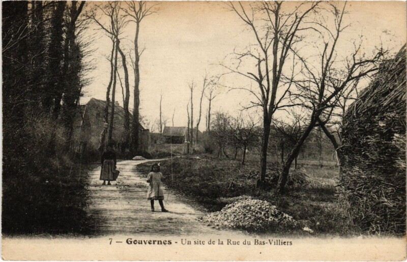 Carte postale ancienne Gouvernes - Un Site de la Rue du Bas-Villiers à Gouvernes