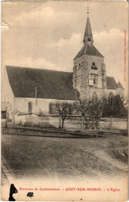 Carte postale ancienne Jouy-sur-Morin - L'Eglise - Environs de Coulommiers à Jouy-sur-Morin