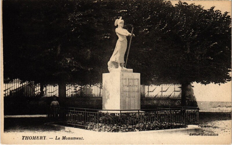 Carte postale ancienne Thomery - Le Monument à Thomery