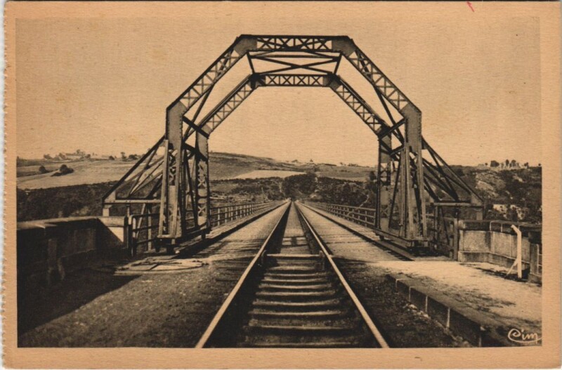 Carte postale ancienne Viaduc des Fades