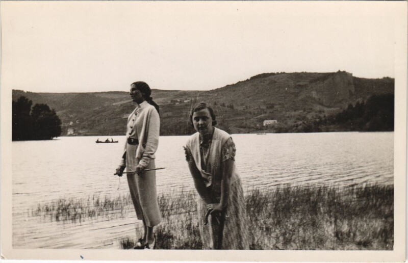 Carte postale ancienne Le Lac Chambon - La Dent du Marais