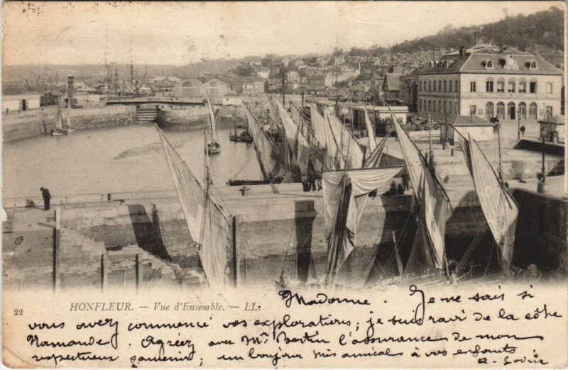 Carte postale ancienne Honfleur Vue d'Ensemble à Honfleur