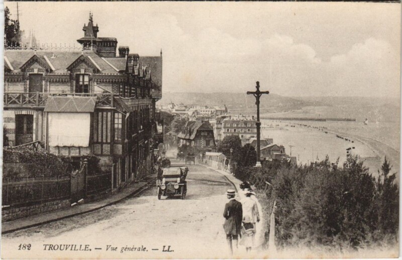 Carte postale ancienne Trouville Vue Generale