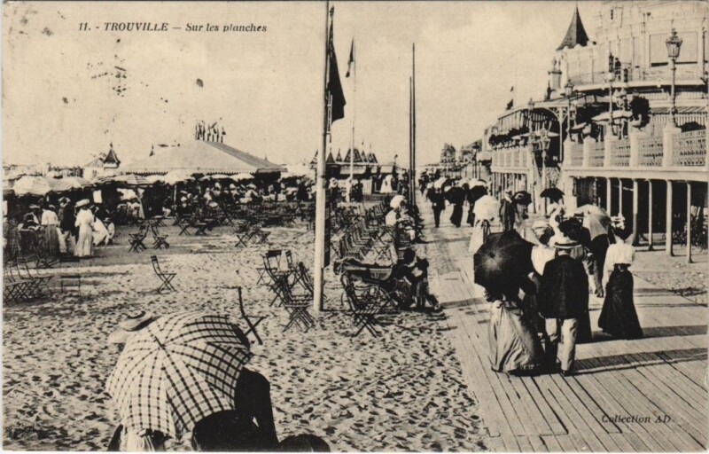Carte postale ancienne Trouville Sur les Planches
