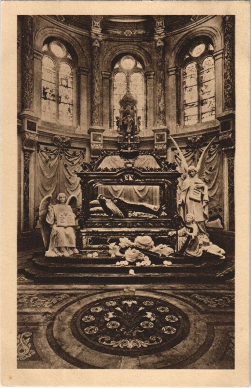 Carte postale ancienne Lisieux Chapelle et Chasse de Sainte-Therese à Lisieux