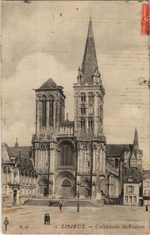 Carte postale ancienne Lisieux Cathedrale Saint-Pierre à Lisieux