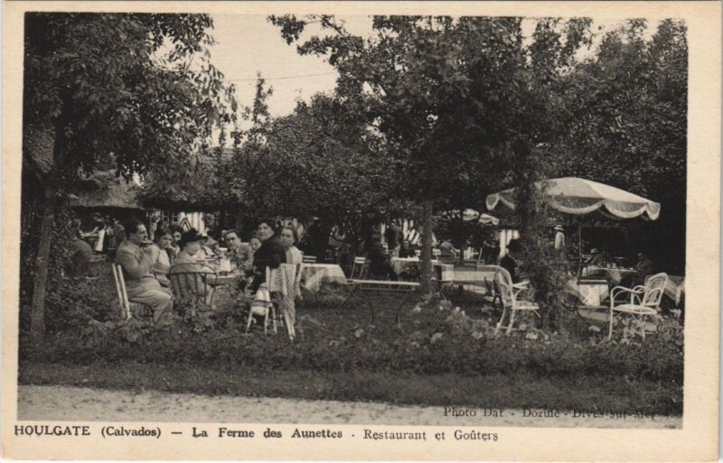 Carte postale ancienne Houlgate La fermes des Aunettes - Restaurant et Gouters à Houlgate