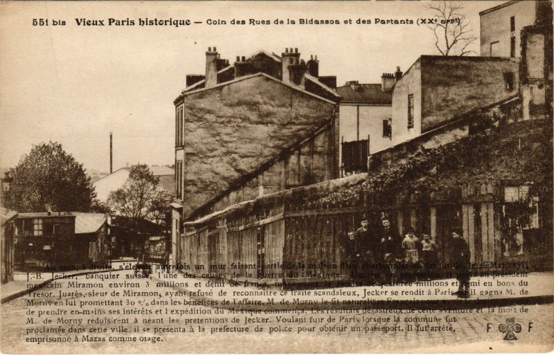 Carte postale ancienne Coin des Rues de la Bidassoa et des Partants à Paris 20e