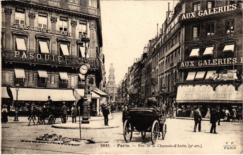 Carte postale ancienne Paris 9e Rue de la Chausee d'Antin à Paris 9e