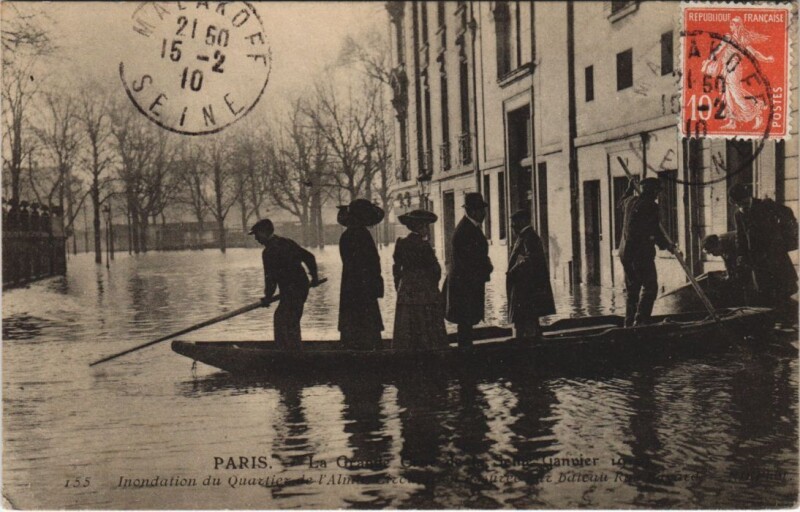 Carte postale ancienne Inondations 1910 Paris Quartier de l'Alma