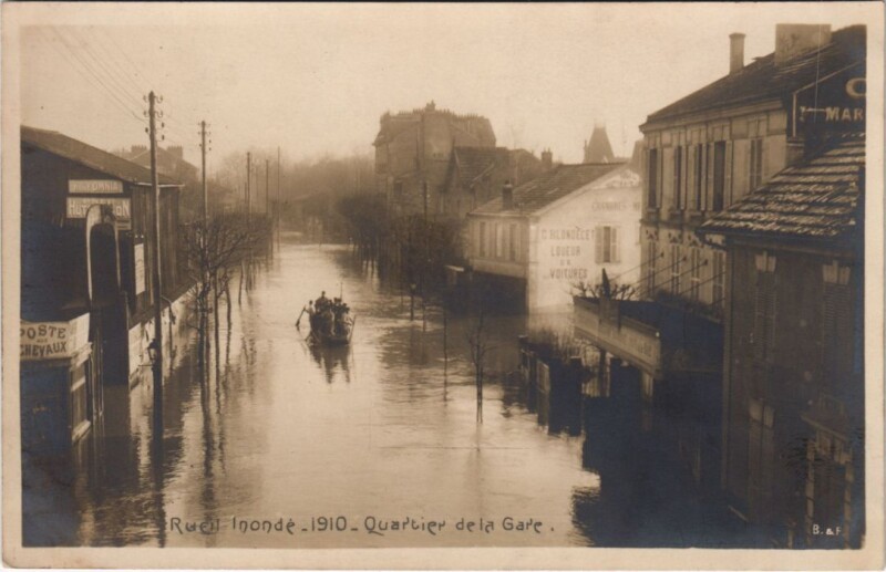 Carte postale ancienne Inondations 1910 Paris Quartier de la Gare