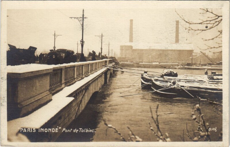 Carte postale ancienne Paris inondé - Pont de Tolbiac à Paris 13e