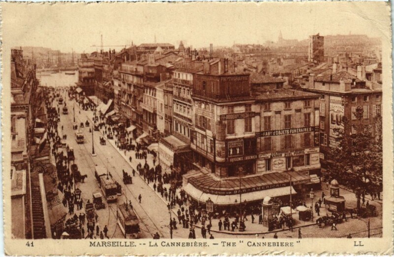Carte postale ancienne Marseille La Cannebiere à Marseille