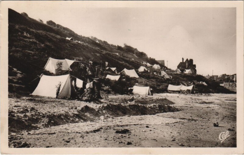 Carte postale ancienne Trouville Route des Plages - Le Camping aux Roches Noires