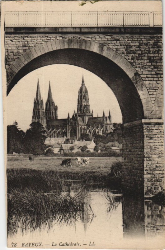 Carte postale ancienne Bayeux La Cathedrale à Bayeux