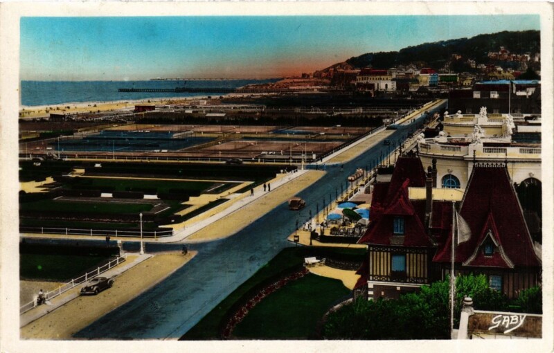 Carte postale ancienne Deauville Boulevard Eugéne-Cornuché à Deauville