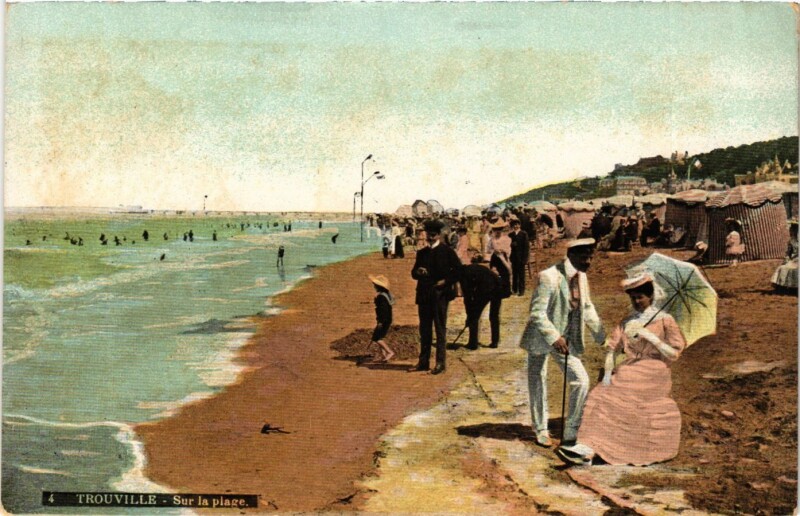 Carte postale ancienne Trouville Sur la Plage