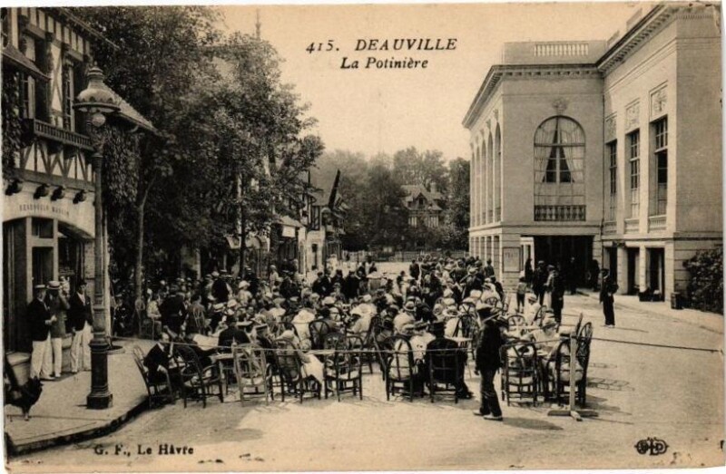 Carte postale ancienne Deauville - La Potiniere à Deauville